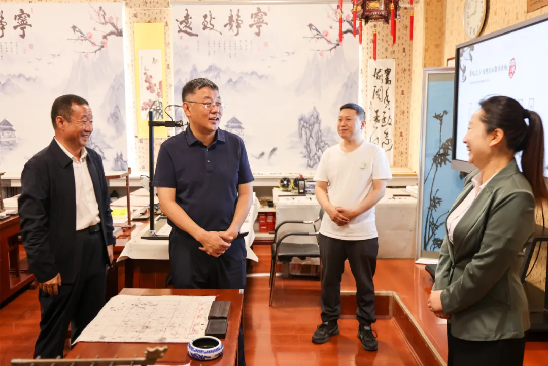 王鲁军在于田策勒洛浦县调研 发挥好传帮带 扎根和田 奉献和田